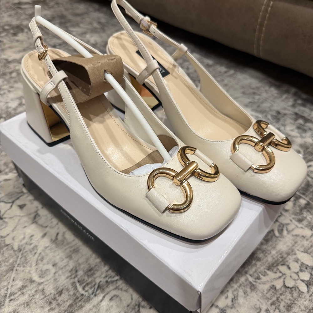 Nine West Elegant Cream Heels with Gold Detail